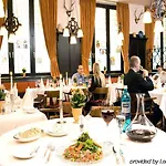 Schlosshotel Karlsruhe 4*