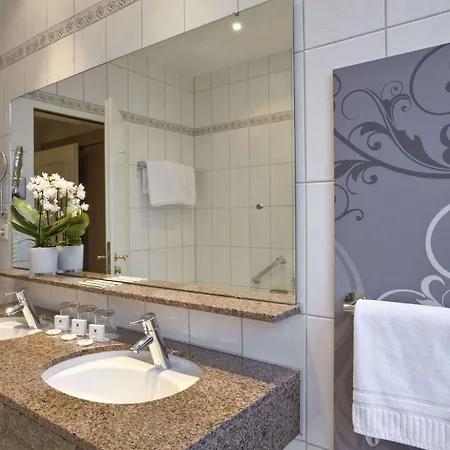 Schlosshotel Karlsruhe 4*
