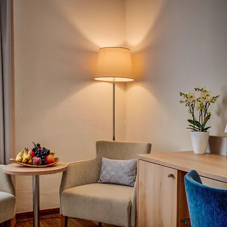 Schlosshotel Karlsruhe 4* Karlsruhe