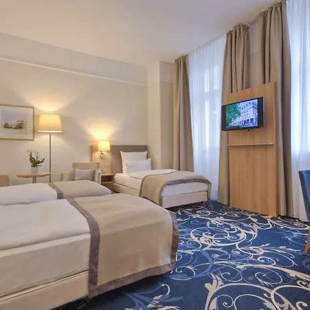 מלון Schlosshotel Karlsruhe