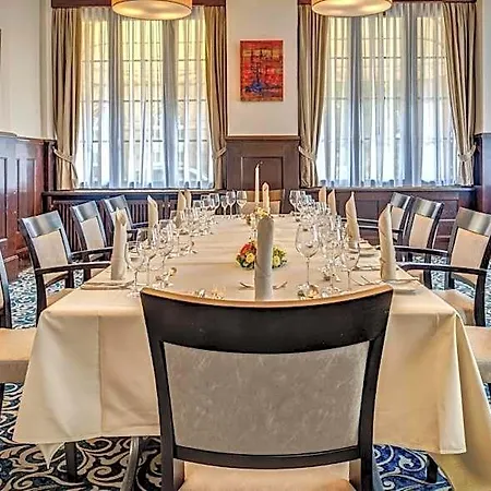Schlosshotel Karlsruhe 4* קרלסרוהה