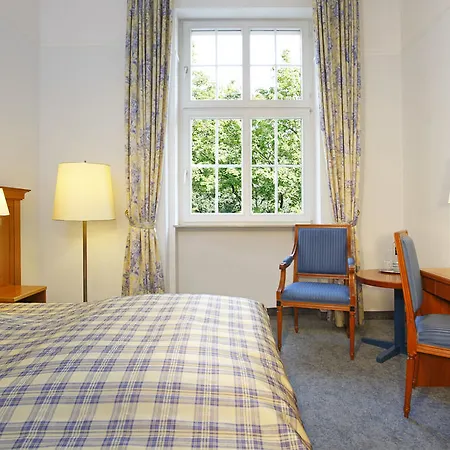 Otel Schlosshotel Karlsruhe