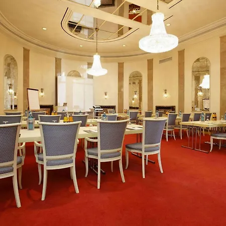 Szálloda Schlosshotel Karlsruhe 4*