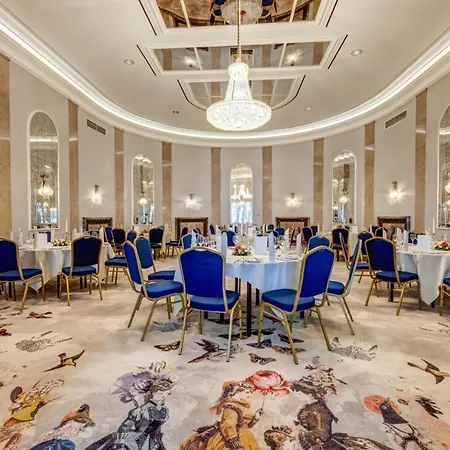 Schlosshotel Karlsruhe Hotel 4*
