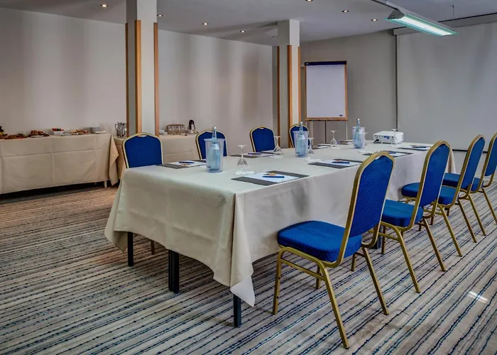 Hotel Schlosshotel Karlsruhe 4*