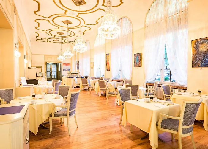 Hotel Schlosshotel Karlsruhe 4*